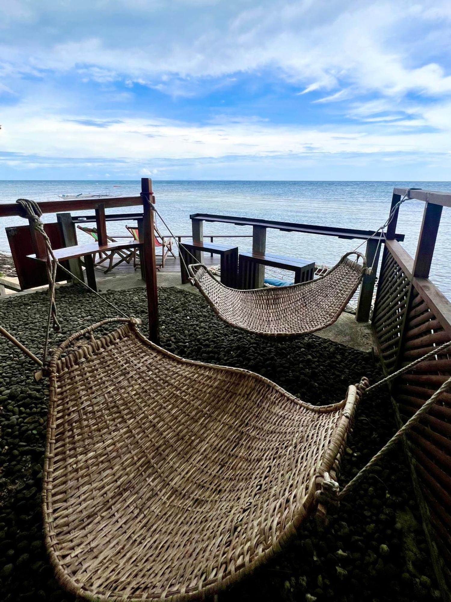 White Bada Guesthouse Siquijor Exterior foto